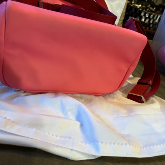 NWOT Kate Spade of New York Medium Size Pink Backpack w/Lots of Pockets